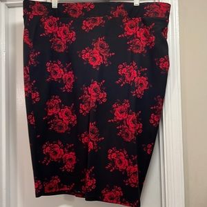 NWT Torrid pencil skirt with back slit